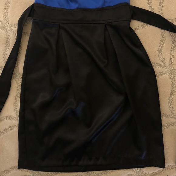 Cocktail Dress LE CHATEAU - Picture 3 of 3